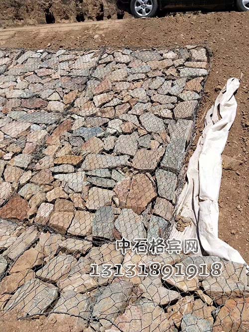 護(hù)坡格賓石籠價(jià)格及廠家咨詢13131891918 護(hù)坡格賓石籠價(jià)格及廠家咨詢13131891918